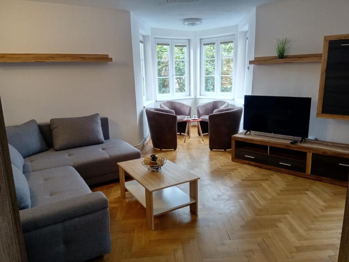 Pod Vezi Apartment Mikulov Bagian luar foto